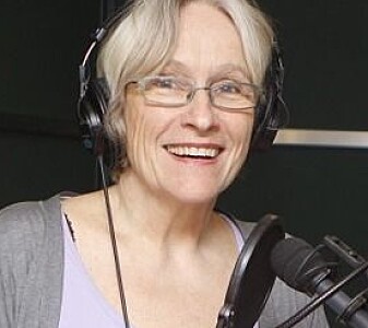 Podcasten ledes av Anne Synnevåg. Podcasten ledes av Anne Synnevåg.