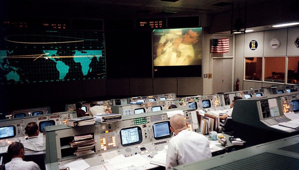 Slik så det ekte Mission Control-rommet ut under Apollo 13-oppdraget. Dette bildet er tatt før ulykken skjedde.