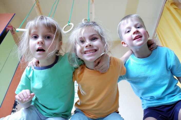 Til voksne anbefaler søvnforskere å holde annen aktivitet enn den seng- og soverelaterte utenfor soverommet. Men hva med barna? (Foto: Colourbox) Til voksne anbefaler søvnforskere å holde annen aktivitet enn den seng- og soverelaterte utenfor soverommet. Men hva med barna? (Foto: Colourbox)