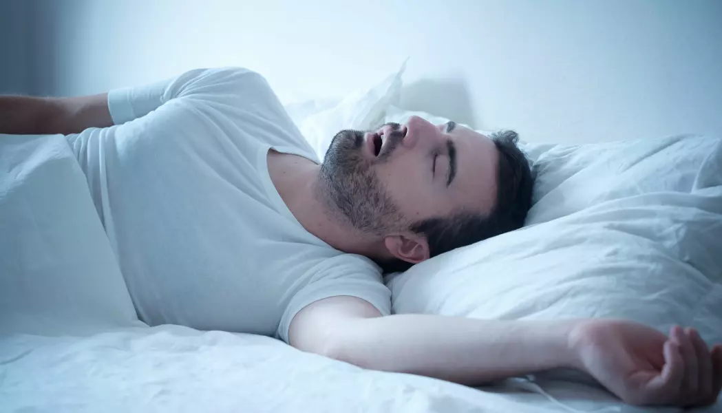 De fleste vet at syv til ni timers søvn anbefales og er viktig for helsa i lengden. Men de fleste vet kanskje ikke at å legge seg og stå opp til samme tid hver dag også har mye å si.