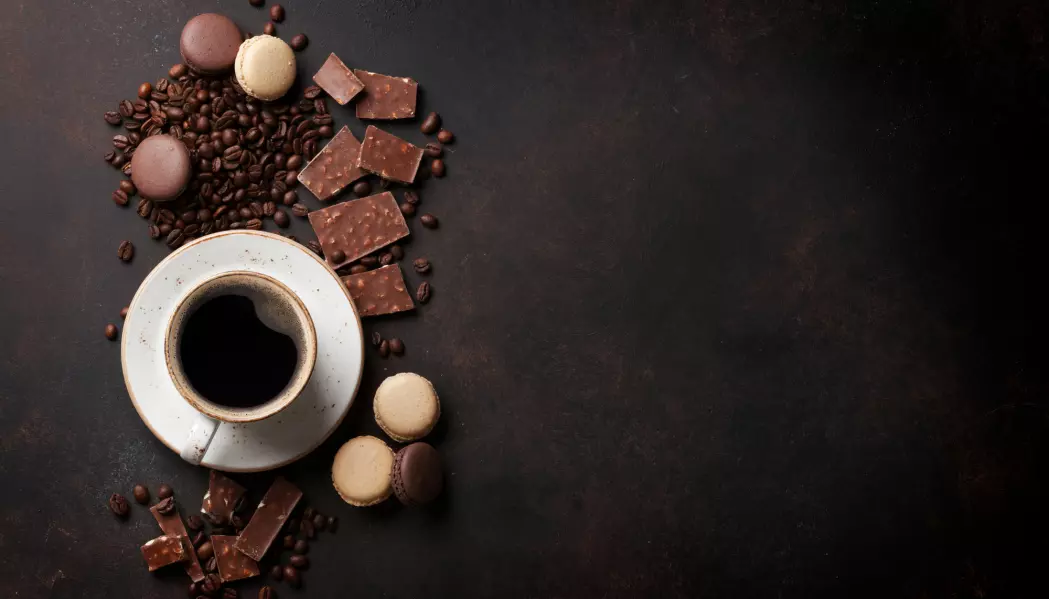 Mange liker kombinasjonen av kaffe og søtsaker. Kaffe kan trolig framheve nettopp søtsmaken i for eksempel sjokolade.