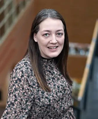 Hanne Næss Hjetland, postdoktor ved Institutt for spesialpedagogikk, UiO. Hun er en av forskerne bak en ny studie som har oppsummert og analysert resultatene fra en rekke studier på barn og lesing. Hanne Næss Hjetland, postdoktor ved Institutt for spesialpedagogikk, UiO. Hun er en av forskerne bak en ny studie som har oppsummert og analysert resultatene fra en rekke studier på barn og lesing.