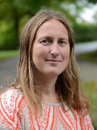 Anja Røyne er fysiker på Universitetet i Oslo. Anja Røyne er fysiker på Universitetet i Oslo.