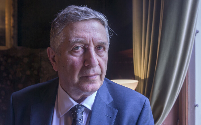 - På en måte lærer jeg av hvordan de matematiske modellene snakker til meg, sier årets vinner av Abelprisen, Yakov Sinai, til forskning.no. (Foto: Arnfinn Christensen, forskning.no) - På en måte lærer jeg av hvordan de matematiske modellene snakker til meg, sier årets vinner av Abelprisen, Yakov Sinai, til forskning.no. (Foto: Arnfinn Christensen, forskning.no)