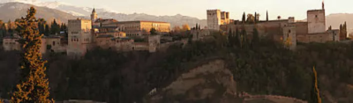 Palasset og festningen Alhambra i Granada er det fremste symbolet på maurernes styre av al-Andalus.
