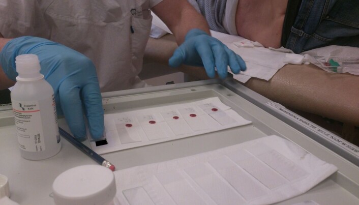 Bloodsampling for diagnosis. Bloodsampling for diagnosis.