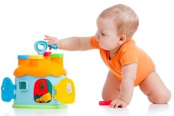 Krabbing gjør babyer mye flinkere til å bedømme avstand og fart. (Illustrasjonsfoto: Colourbox) Krabbing gjør babyer mye flinkere til å bedømme avstand og fart. (Illustrasjonsfoto: Colourbox)