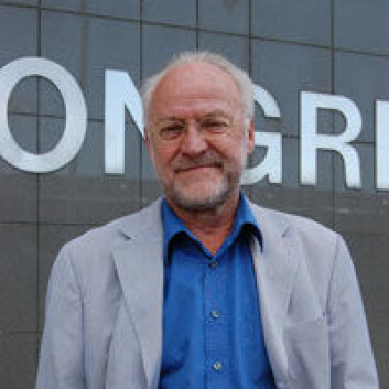 – Din sosiale intelligens er langt viktigere for din personlige lykke enn skoleintelligens, sier professor Ruut Veenhoven. (Foto: Frøy Katrine Myrhol) – Din sosiale intelligens er langt viktigere for din personlige lykke enn skoleintelligens, sier professor Ruut Veenhoven. (Foto: Frøy Katrine Myrhol)