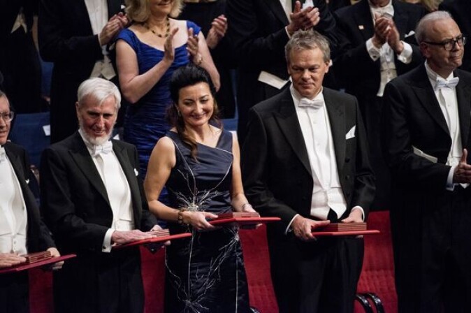 Edvard og hans daværende kone May Britt på Nobelprisutdeling i 2014: Edvard og hans daværende kone May Britt på Nobelprisutdeling i 2014:
