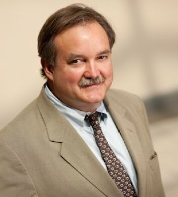 Edgar Miller, professor i medisin, går til kraftig angrep på vitamin-industrien. (Foto: John Hopkins University) Edgar Miller, professor i medisin, går til kraftig angrep på vitamin-industrien. (Foto: John Hopkins University)