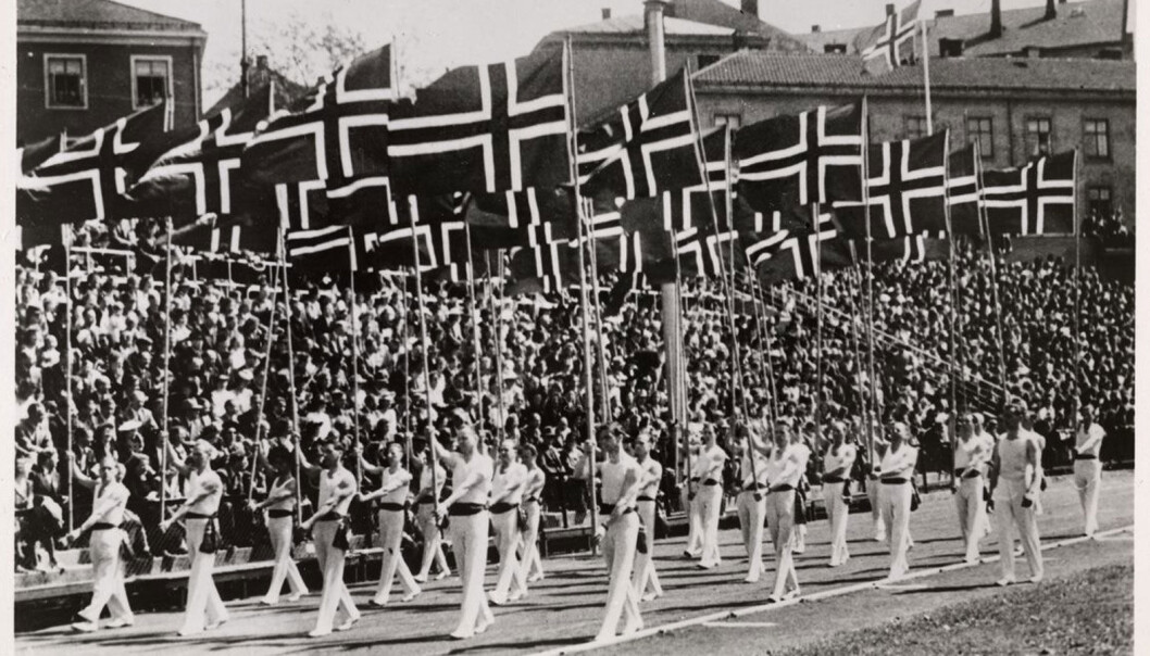 Godt oppmøte på Bislet 3. juni 1945, etter fem års idrettsstreik. Godt oppmøte på Bislet 3. juni 1945, etter fem års idrettsstreik.