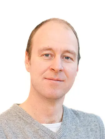 Unge kan trenge nødprevensjon fordi de har flere nye sexpartnere og ikke har fått helt på plass vaner for prevensjonsbruk ennå, tror forsker Bo Terning Hansen. Unge kan trenge nødprevensjon fordi de har flere nye sexpartnere og ikke har fått helt på plass vaner for prevensjonsbruk ennå, tror forsker Bo Terning Hansen.
