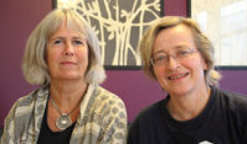 Forskerne Hanne Kristensen og Beate Øhrbeck gir stemme til de tause barna. (Foto: Elin Fugelsnes) Forskerne Hanne Kristensen og Beate Øhrbeck gir stemme til de tause barna. (Foto: Elin Fugelsnes)