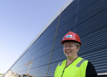 "Solcellefasaden på sørsiden av operaen tar seg riktig flott ut, mener Ida H. Bryn." "Solcellefasaden på sørsiden av operaen tar seg riktig flott ut, mener Ida H. Bryn."