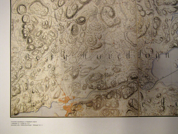 De danske offiserene håndtegnet vakre kart med mange detaljer i målestokken var 1:10 000. Dette kartet over Haldensområdet er fra 1775. (Foto: (Fra Kartverkets arkiv)) De danske offiserene håndtegnet vakre kart med mange detaljer i målestokken var 1:10 000. Dette kartet over Haldensområdet er fra 1775. (Foto: (Fra Kartverkets arkiv))