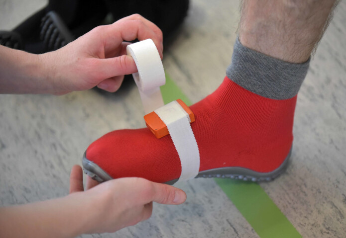 Vi vet at trening har god effekt uansett hvor gammel du er, men hva vet vi egentlig om effekten av skoene som vi trener i? Vi vet at trening har god effekt uansett hvor gammel du er, men hva vet vi egentlig om effekten av skoene som vi trener i?