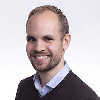 Per Esben Myren-Svelstad er førsteamanuensis i norskdidaktikk ved Institutt for lærarutdanning ved NTNU. Per Esben Myren-Svelstad er førsteamanuensis i norskdidaktikk ved Institutt for lærarutdanning ved NTNU.
