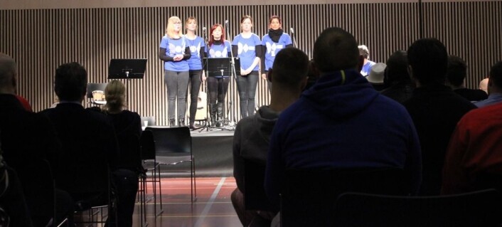 Studenter ved Norges musikkhøgskole hadde adventskonsert for de innsatte i flere fengsler i adventstida. (Foto: Siw Ellen Jakobsen) Studenter ved Norges musikkhøgskole hadde adventskonsert for de innsatte i flere fengsler i adventstida. (Foto: Siw Ellen Jakobsen)