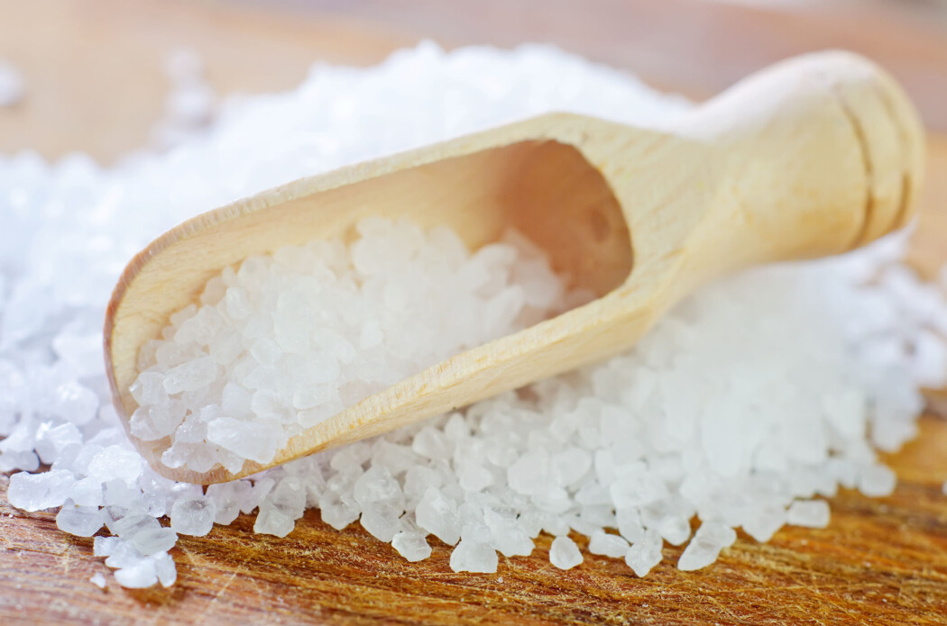 Beregninger viser at 13-åringer og kvinner i fruktbar alder trolig vil ha nytte av at det tilsettes mer jod til salt enn hva som er tillatt i dag. Det vil si 15 eller 20 mg jod per kilo salt til både husholdningssalt og salt i brød. Beregninger viser at 13-åringer og kvinner i fruktbar alder trolig vil ha nytte av at det tilsettes mer jod til salt enn hva som er tillatt i dag. Det vil si 15 eller 20 mg jod per kilo salt til både husholdningssalt og salt i brød.
