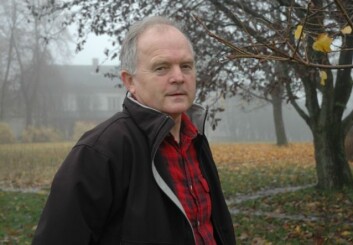 Forskningssjef Jan Netland ved Bioforsk Plantehelse. (Foto: (Foto Jon Schärer)) Forskningssjef Jan Netland ved Bioforsk Plantehelse. (Foto: (Foto Jon Schärer))