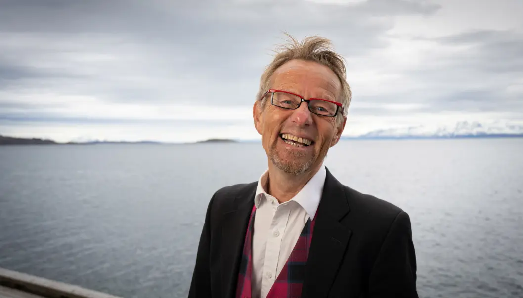 Førstelektor Bård Borch Michalsen er ansatt i stillingen fra 1. juni 2020 og skal følge åremålsperioden til rektor Anne Husebekk, som går frem til 31. juli 2021. Førstelektor Bård Borch Michalsen er ansatt i stillingen fra 1. juni 2020 og skal følge åremålsperioden til rektor Anne Husebekk, som går frem til 31. juli 2021.