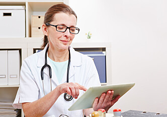 Healthcare workers should use social media more to share health information