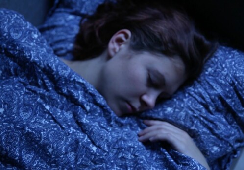 Less sleep reduces positive feelings
