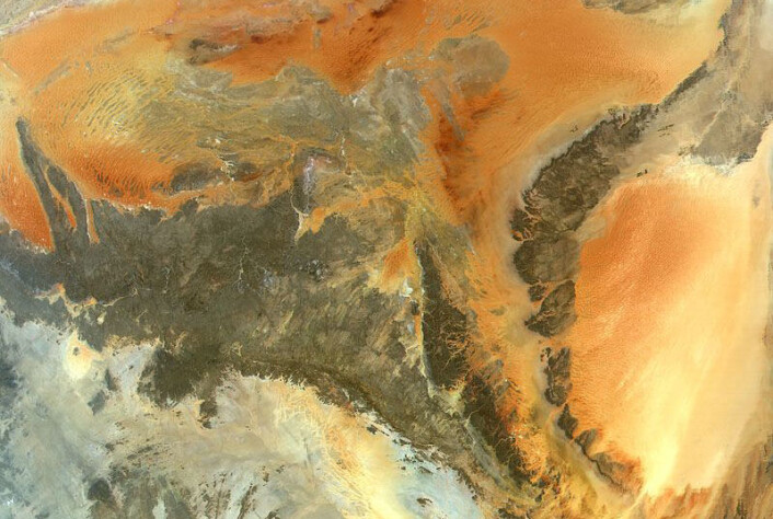Områder sentralt i Saharaørkenen. (Foto: NASA/Luca Pietranera/Wikimedia Commons) Områder sentralt i Saharaørkenen. (Foto: NASA/Luca Pietranera/Wikimedia Commons)