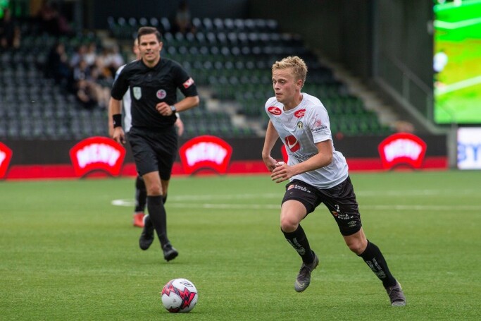Norwegian division 1 football players in 2019, in Fosshaugane. The photo shows Sogndal Football Club’s Tomas Olai Totland. Norwegian division 1 football players in 2019, in Fosshaugane. The photo shows Sogndal Football Club’s Tomas Olai Totland.