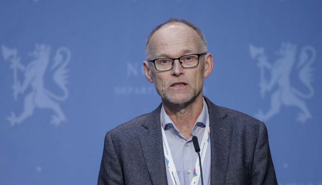 Fagdirektør Frode Forland i Folkehelseinstituttet sier det ikke er sannsynlig med en stor, ny smittetopp i Norge. Fagdirektør Frode Forland i Folkehelseinstituttet sier det ikke er sannsynlig med en stor, ny smittetopp i Norge.