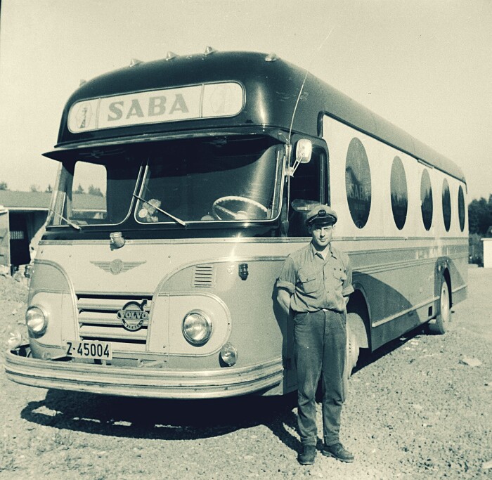 Saba-bussen var en viktig bidragsyter til å fjerne tabuer rundt menstruasjon. Her et bilde fra 1958. Saba-bussen var en viktig bidragsyter til å fjerne tabuer rundt menstruasjon. Her et bilde fra 1958.
