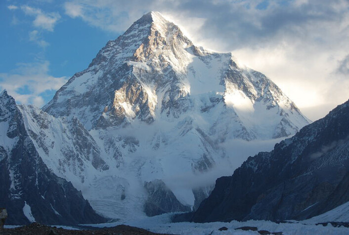 K2 i Pakistan er verdens nest høyeste fjell. (Foto: Maria Ly/Wikimedia Commons) K2 i Pakistan er verdens nest høyeste fjell. (Foto: Maria Ly/Wikimedia Commons)