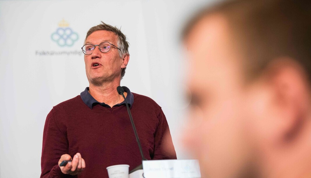 State Epidemiologist Anders Tegnell of the Swedish Public Health Agency has become the face of the Swedish strategy for handling the coronavirus. If Norway had followed the Swedish model, the country would, at the peak, have had more than three times as many COVID19-patients in hospitals, and more than 2,5 times as many deaths, according to NHH-researchers. State Epidemiologist Anders Tegnell of the Swedish Public Health Agency has become the face of the Swedish strategy for handling the coronavirus. If Norway had followed the Swedish model, the country would, at the peak, have had more than three times as many COVID19-patients in hospitals, and more than 2,5 times as many deaths, according to NHH-researchers.