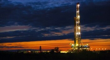 Enorme forekomster av gass og olje ligger i skiferlag under bakken. Her en Statoil-borerigg på Bakken-formasjonen i Midtvesten, som kan være USAs aller største forekomst. (Foto: Statoil) Enorme forekomster av gass og olje ligger i skiferlag under bakken. Her en Statoil-borerigg på Bakken-formasjonen i Midtvesten, som kan være USAs aller største forekomst. (Foto: Statoil)