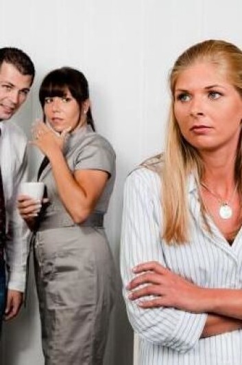 Mobbing på danske arbeidsplasser er et voksende problem. Og bedriftene er ikke så flinke til å gjøre noe med det, viser nye studier. (Foto: Colourbox) Mobbing på danske arbeidsplasser er et voksende problem. Og bedriftene er ikke så flinke til å gjøre noe med det, viser nye studier. (Foto: Colourbox)