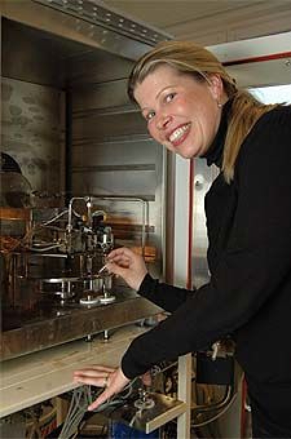 'Dr. Kikki (Helga) Flesche Kleiven er del av eit forskarteam som har avdekka klimaendringar ved å studera mikrofossilar i massespektometerlaben.'