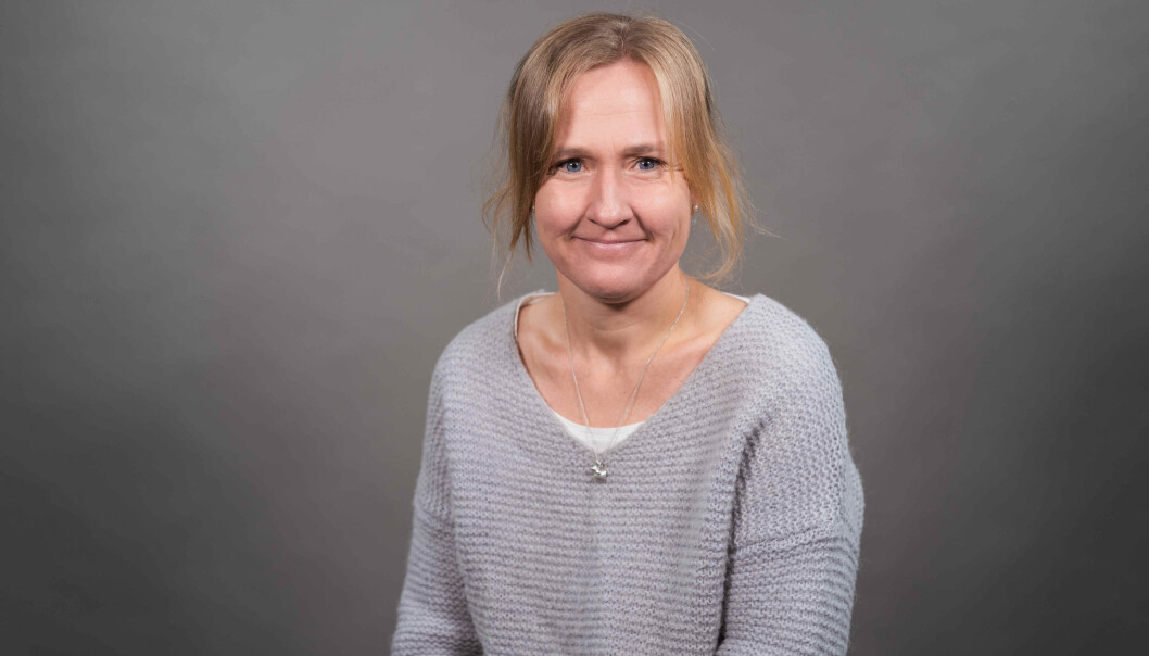 – Paragraf 36 i åndsverkloven sier at media kan ha rett til å publisere andres bilder når de omtaler en dagshending, sier Ellen Lexerød Hovlid, jurist og førsteamanuensis ved Avdeling for mediefag ved Høgskulen i Volda. – Paragraf 36 i åndsverkloven sier at media kan ha rett til å publisere andres bilder når de omtaler en dagshending, sier Ellen Lexerød Hovlid, jurist og førsteamanuensis ved Avdeling for mediefag ved Høgskulen i Volda.