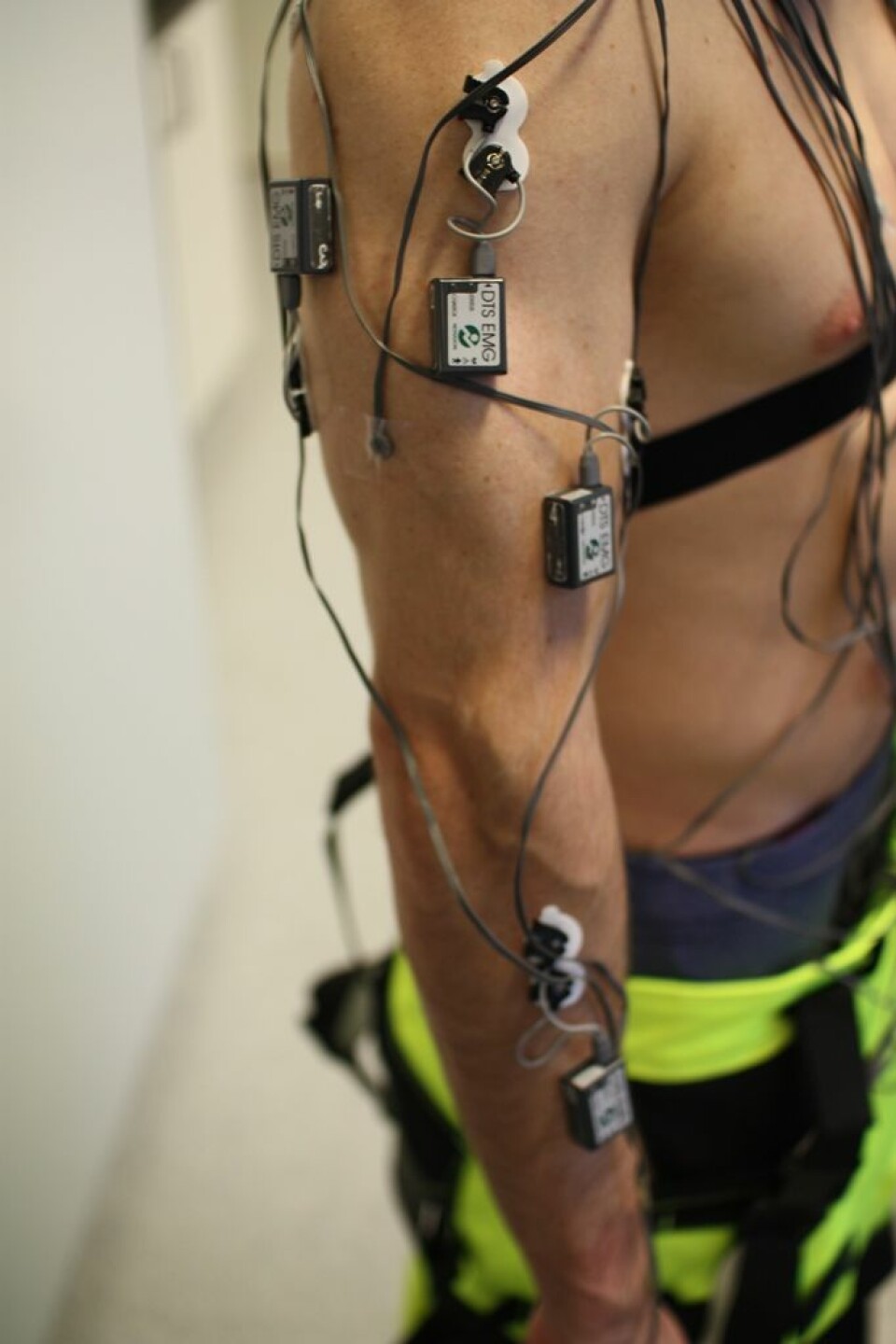 Ingen fysiologiske data går forskerne forbi med denne utrustningen. (Foto: Øystein Wiggen)