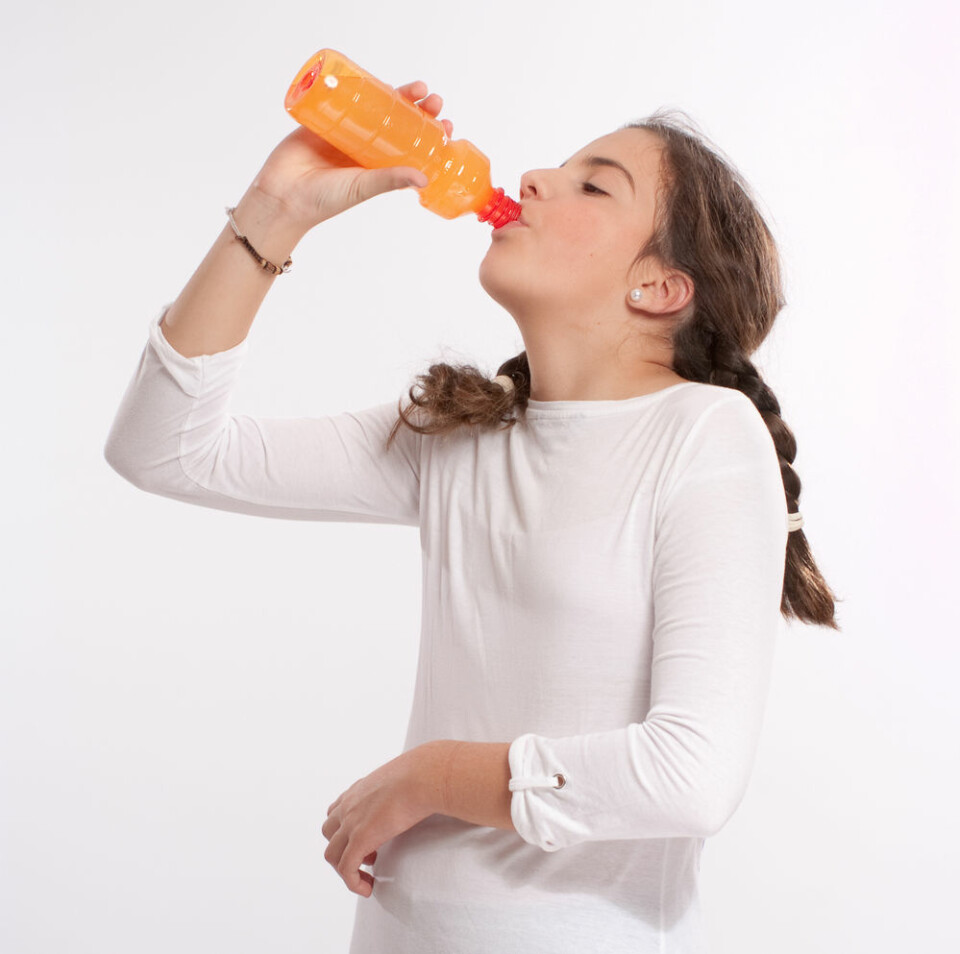 Ungdom drikker mindre sukkerholdig brus, men mer lettbrus. (Foto: Shutterstock)