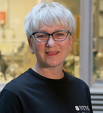 Teknisk glassblåser Astrid Salvesen. Teknisk glassblåser Astrid Salvesen.