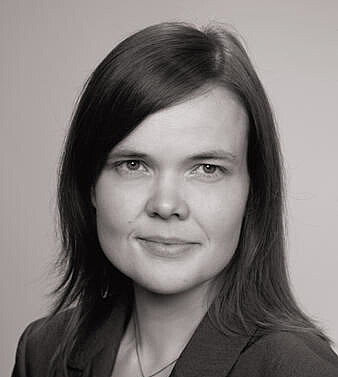 − Det er litt fremmed for oss at det var så strengt, men de behandlet bading som legemiddel, sier lege og forsker Kristine Lillestøl ved Universitetet i Oslo. − Det er litt fremmed for oss at det var så strengt, men de behandlet bading som legemiddel, sier lege og forsker Kristine Lillestøl ved Universitetet i Oslo.