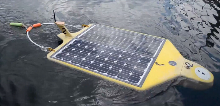 Undervannsroboten Tavros 02 drives av solceller, og kan kartlegge livet i havet uten inngripen av mennesker i månedsvis. Den er utstyrt med instrumenter for å analysere sjøvannet og hydrofon for lydopptak. (Foto: fra YouTube-video av University of South Florida) Undervannsroboten Tavros 02 drives av solceller, og kan kartlegge livet i havet uten inngripen av mennesker i månedsvis. Den er utstyrt med instrumenter for å analysere sjøvannet og hydrofon for lydopptak. (Foto: fra YouTube-video av University of South Florida)