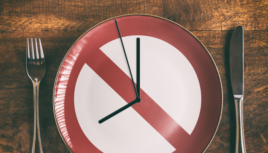 Det finnes utallige slankemetoder - ikke alle er spesielt gode. Men fasting har vært i fokus de siste årene. Nå viser en ny studie at å spise kun i et tidsrom på fire til seks timer i døgnet kan ha god virkning. Det finnes utallige slankemetoder - ikke alle er spesielt gode. Men fasting har vært i fokus de siste årene. Nå viser en ny studie at å spise kun i et tidsrom på fire til seks timer i døgnet kan ha god virkning.