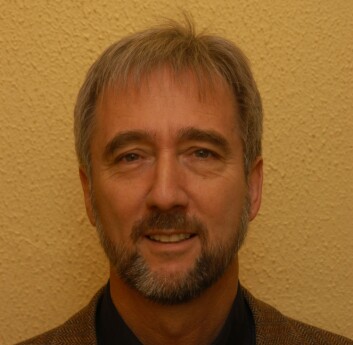 Kommunikasjonssjef i Den norske tannlegeforening, Morten H. Rolstad. (Foto: tannlegeforeningen) Kommunikasjonssjef i Den norske tannlegeforening, Morten H. Rolstad. (Foto: tannlegeforeningen)