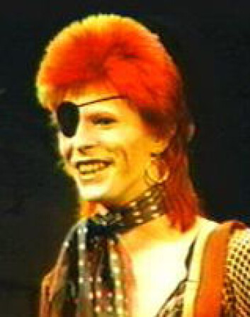 "David Bowie som androgyne Ziggy Stardust i 1974" "David Bowie som androgyne Ziggy Stardust i 1974"