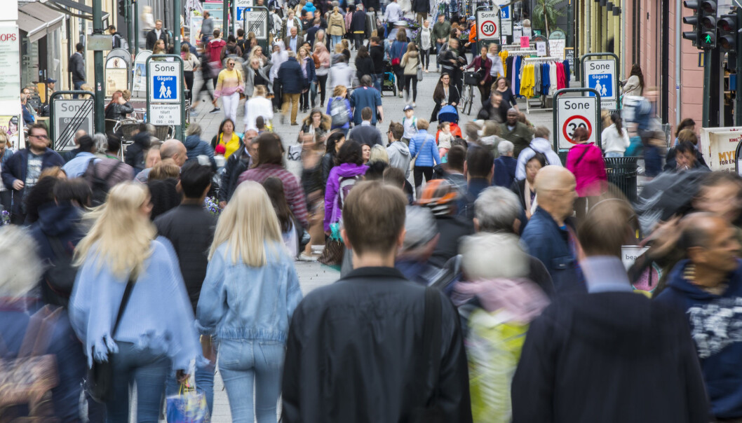 I enkelte land har opp mot 20 prosent av innbyggerne utviklet slik immunitet, men det er likevel ikke nok til å hindre smittespredning, ifølge WHOs forskningssjef Soumya Swaminathan. I enkelte land har opp mot 20 prosent av innbyggerne utviklet slik immunitet, men det er likevel ikke nok til å hindre smittespredning, ifølge WHOs forskningssjef Soumya Swaminathan.