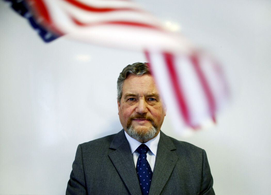 Ole O. Moen har forsket på USA hele sin karriere på Universitetet i Oslo. Nå ser han mørkt på framtida. Ole O. Moen har forsket på USA hele sin karriere på Universitetet i Oslo. Nå ser han mørkt på framtida.