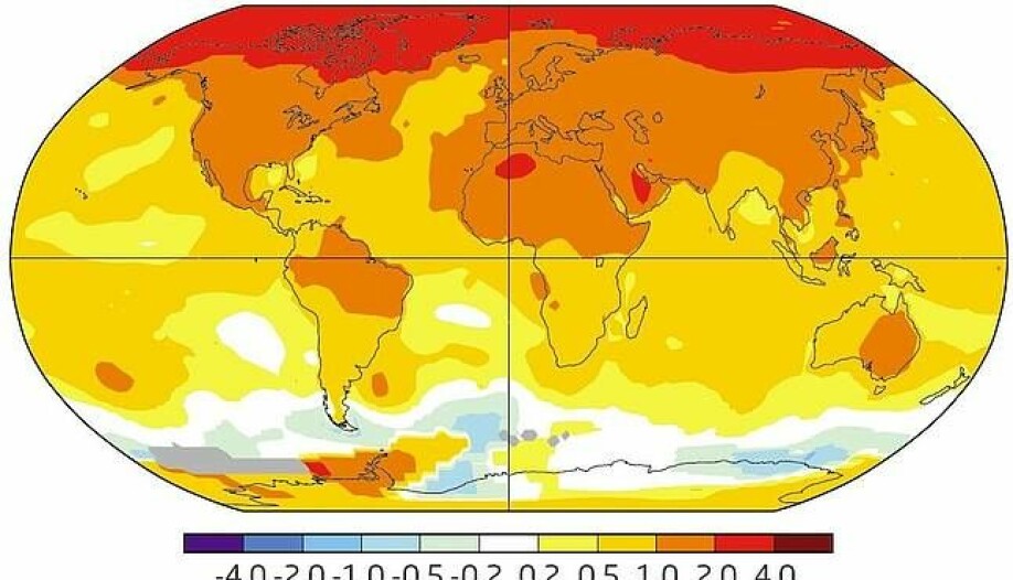 Endring i overflatetemperaturer 1970-2017. Legg merke til hvor mye varmere det er i Arktis, denne effekten kalles polar forsterkning.