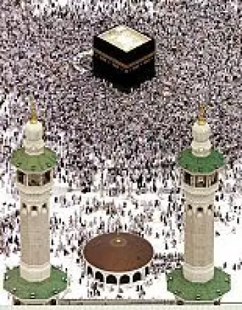 "Muslimske pilegrimer ved den hellige steinen Kabai Mekka"