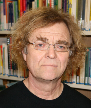 Forsker Svein Mossige, ved NOVA. (Foto: Halvard Dyb, NOVA/HiOA) Forsker Svein Mossige, ved NOVA. (Foto: Halvard Dyb, NOVA/HiOA)